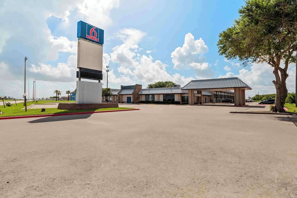 Studio6 Port Lavaca, TX 30/39