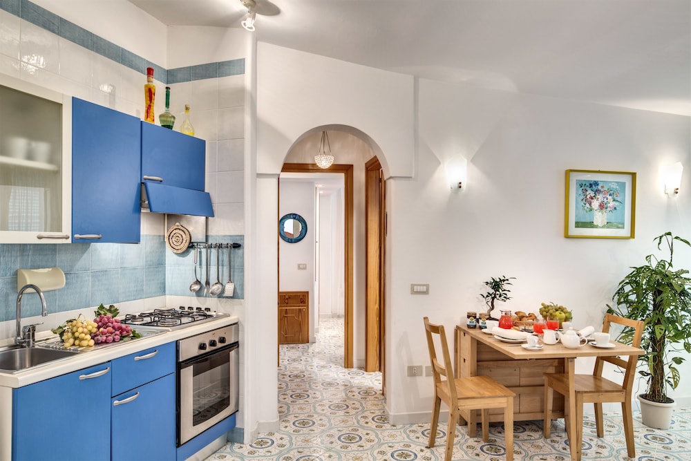 Lobby at Gocce di Capri Hotel & Serviced Residence, MASSA LUBRENSE