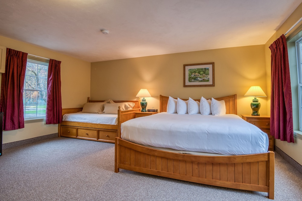 1 Bedroom, Cottage, King Bed, Trundle Bed