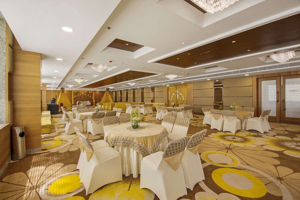 Sarovar Portico Sonepat 32/37