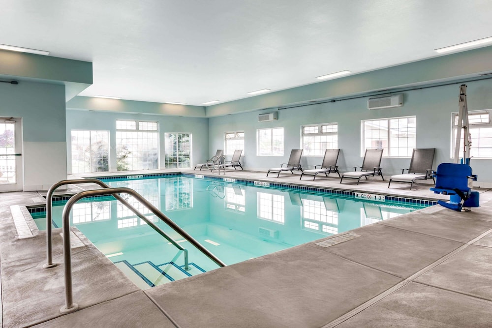 Super 8 By Wyndham Spokane Valley 5/33