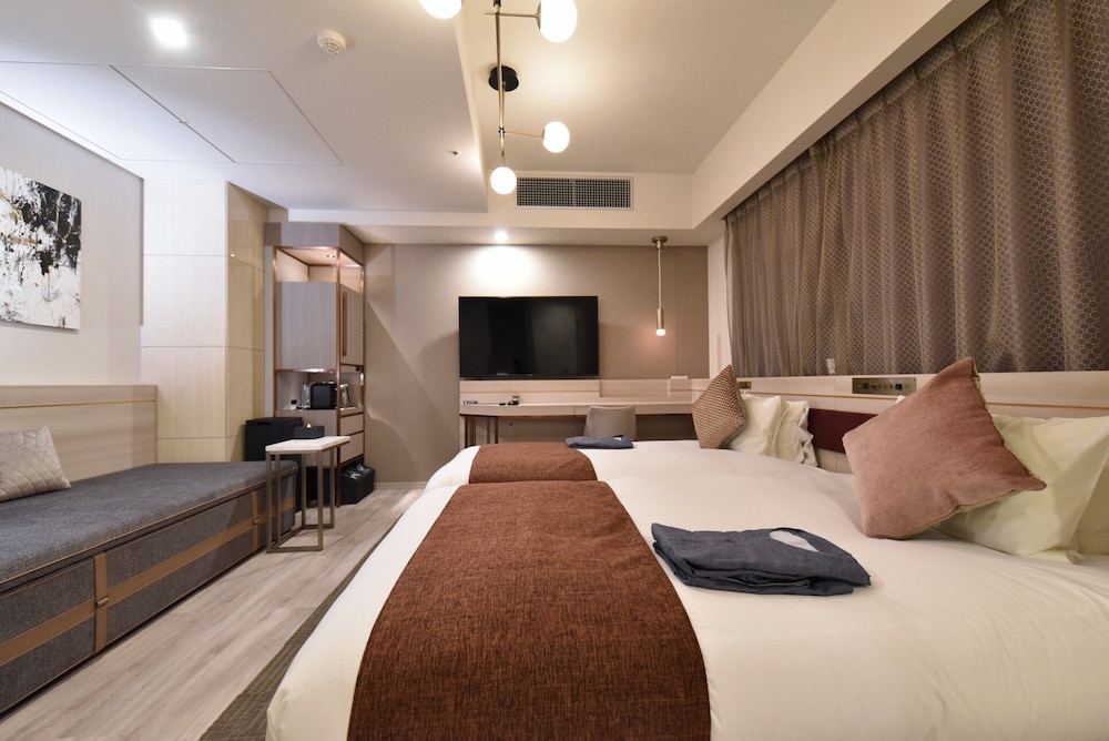 COMFORT, TWIN BEDS