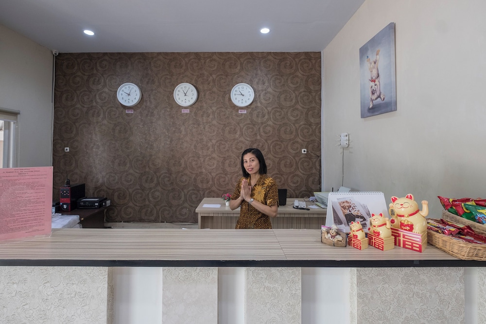 Hotel O Makassar near Pantai Losari formerly Hotel Astra Novilia 11/35