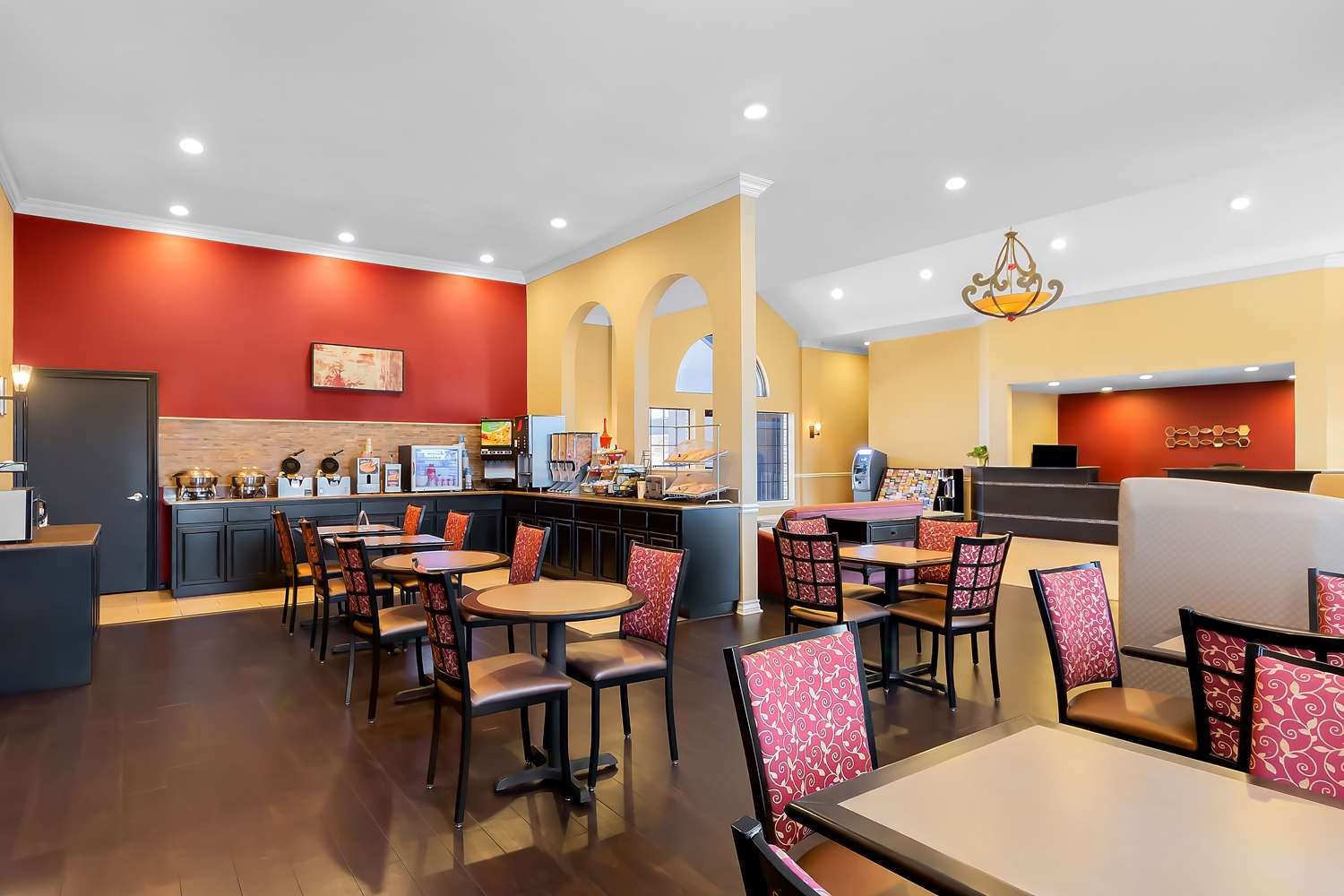 SureStay Plus by Best Western San Antonio Fiesta Inn 27/38