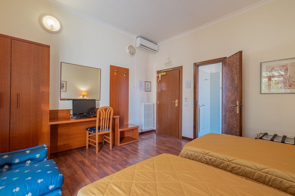Monteverde 12/25
