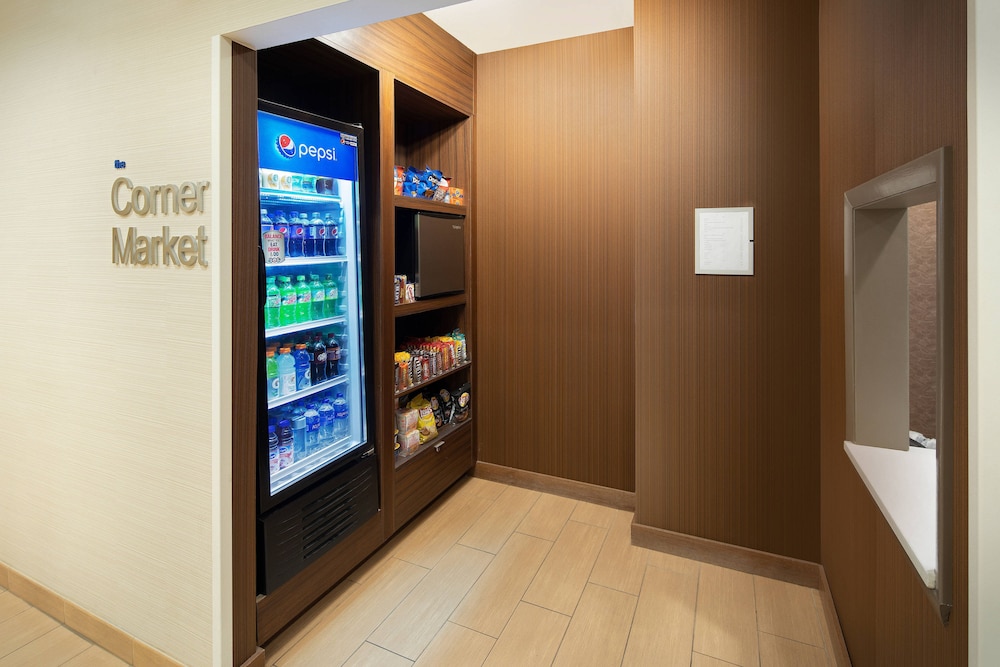 印第安纳波利斯机场万豪费尔菲尔德套房酒店(FAIRFIELD INN AND SUITES BY MARRIOTT INDIANAPOLIS AIRPORT) 图片3