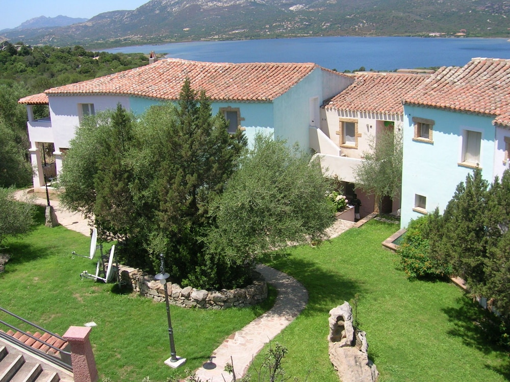 RESIDENCE STELLA DI GALLURA 46/50