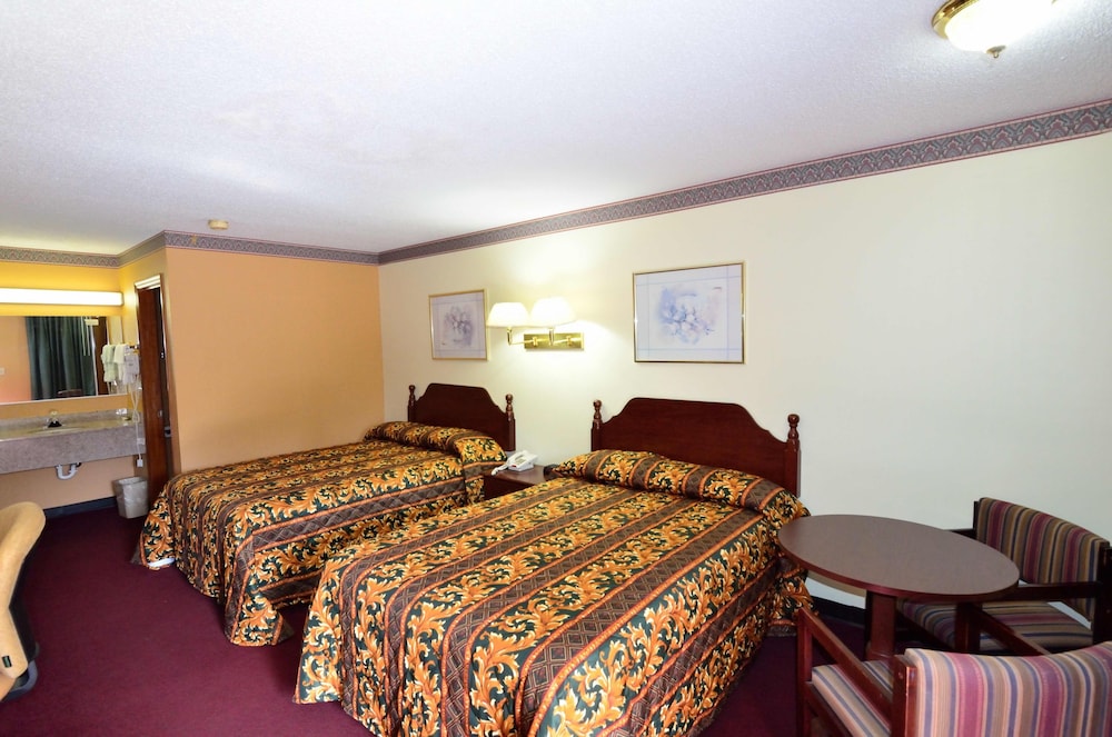Rodeway Inn Augusta West - Fort Gordon 13/27