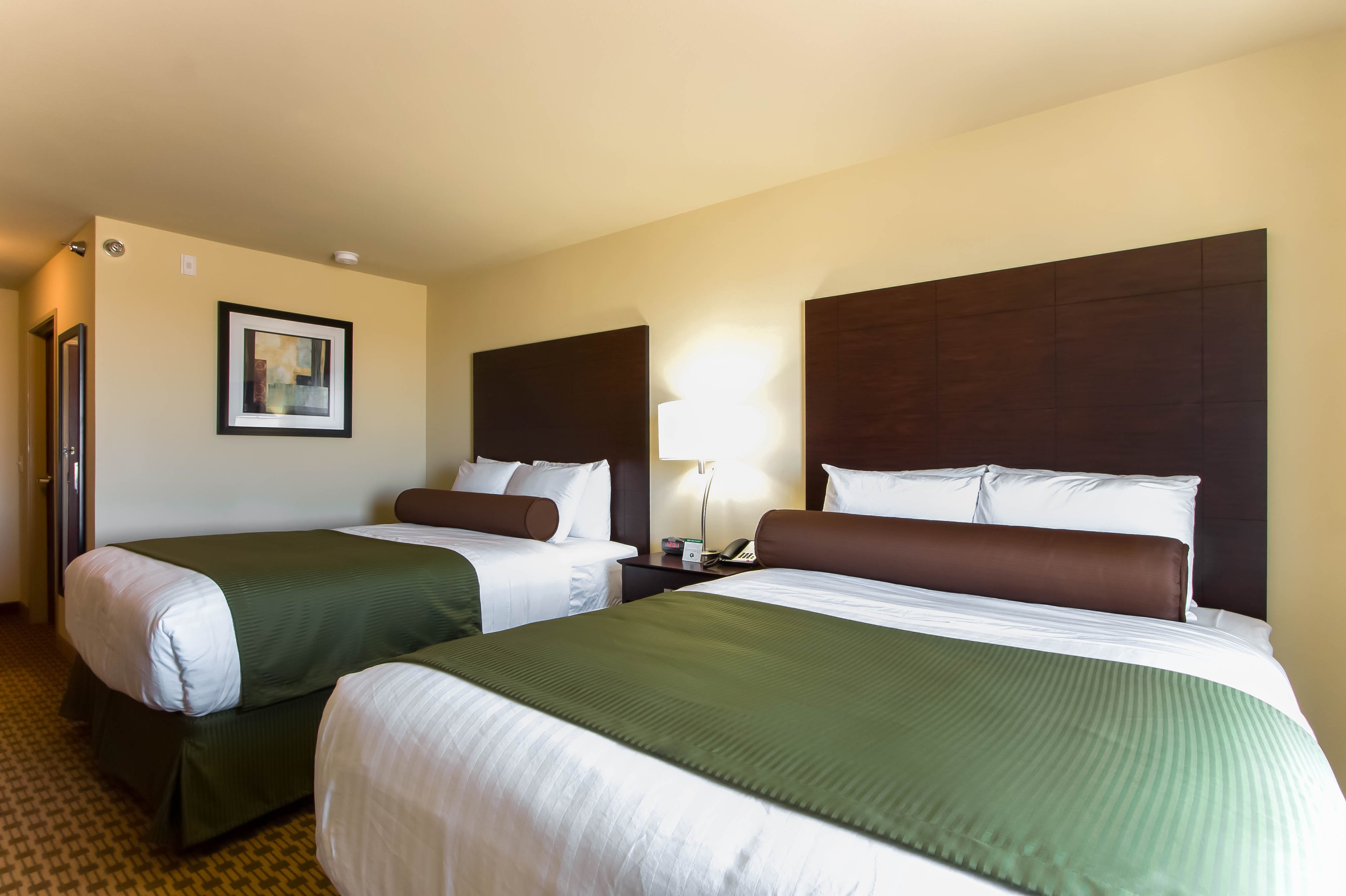 Cobblestone Inn Suites Eads 9/25