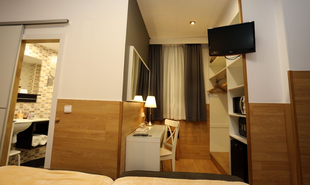 Hostal Venecia 41/62