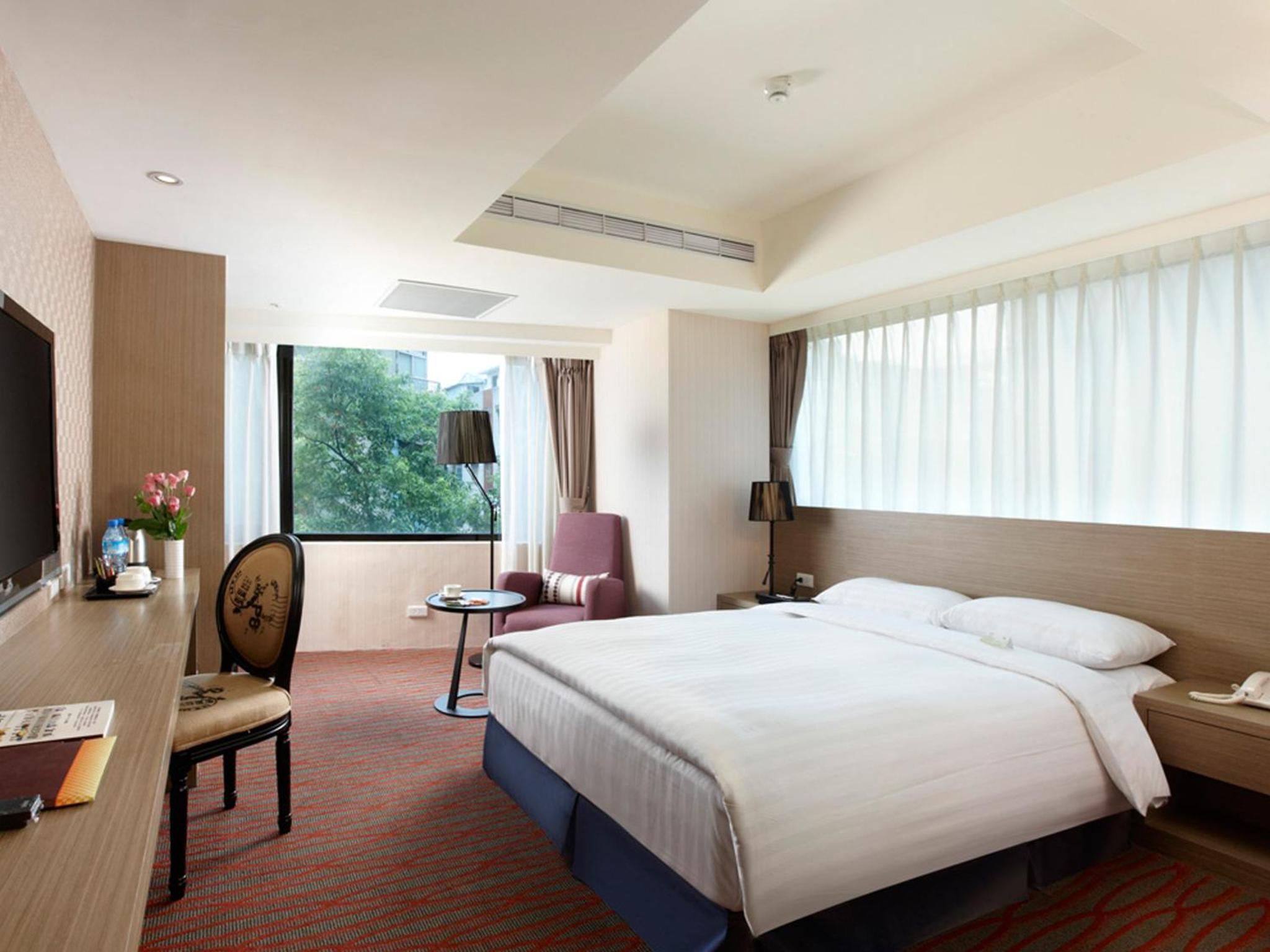 Elegant, Double Bed