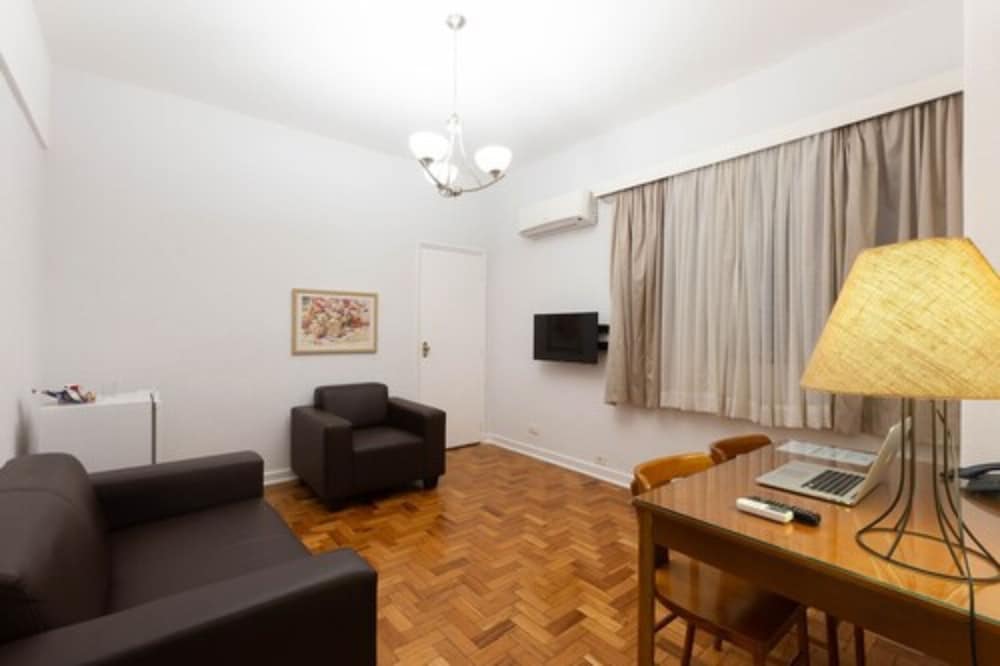 Rojas All Suites Hotel 41/56