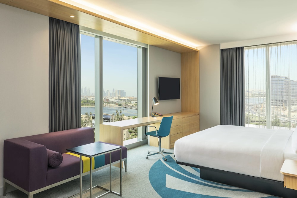 Aloft Dubai Creek 22/63