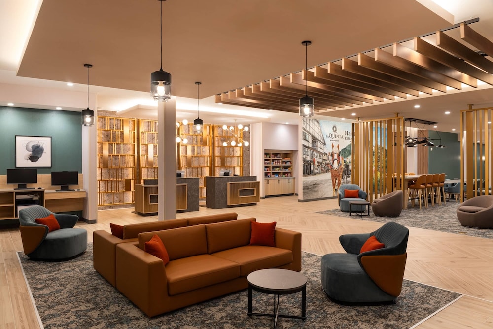 Hawthorn Extended Stay by Wyndham Leavenworth 43/61