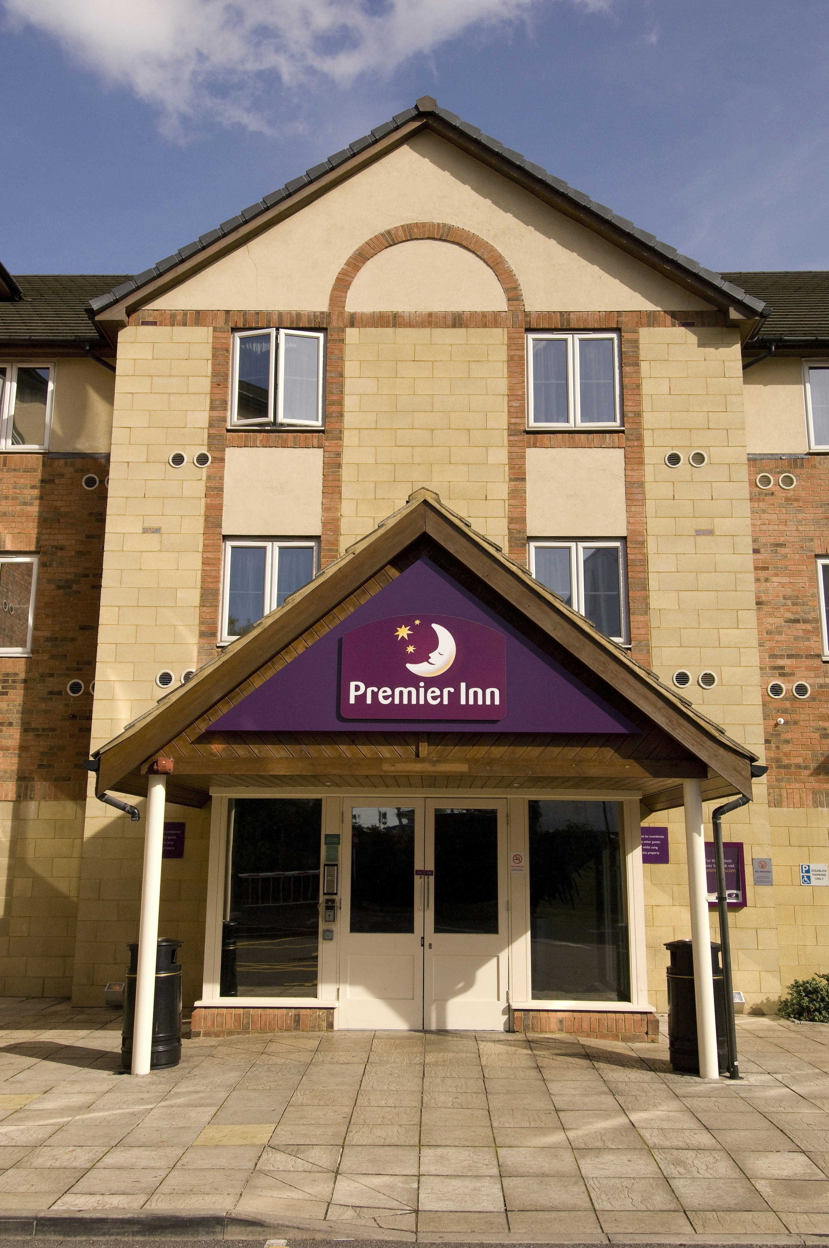 Premier Inn Slough in Stanwell