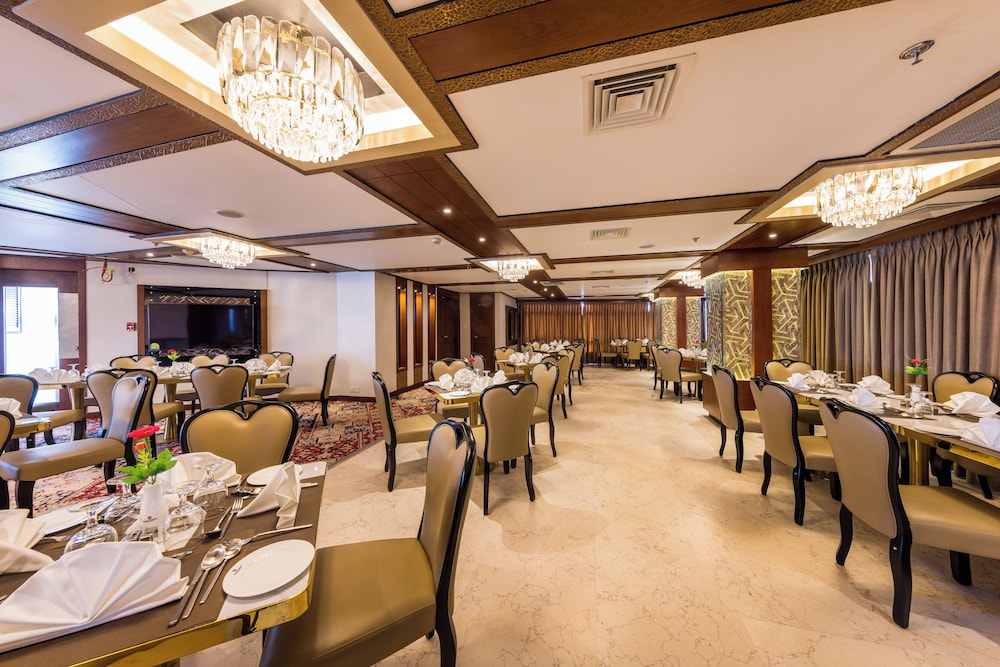 Grand Palace Hotel & Resorts Dhaka 54/61