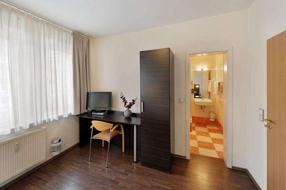 Fair Hotel Europaallee 37/51