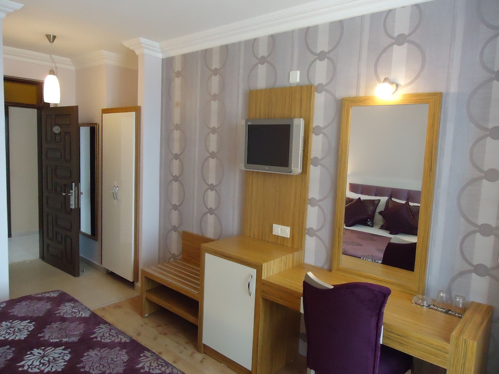 NOVIS HOTEL CLEOPATRA 46/75