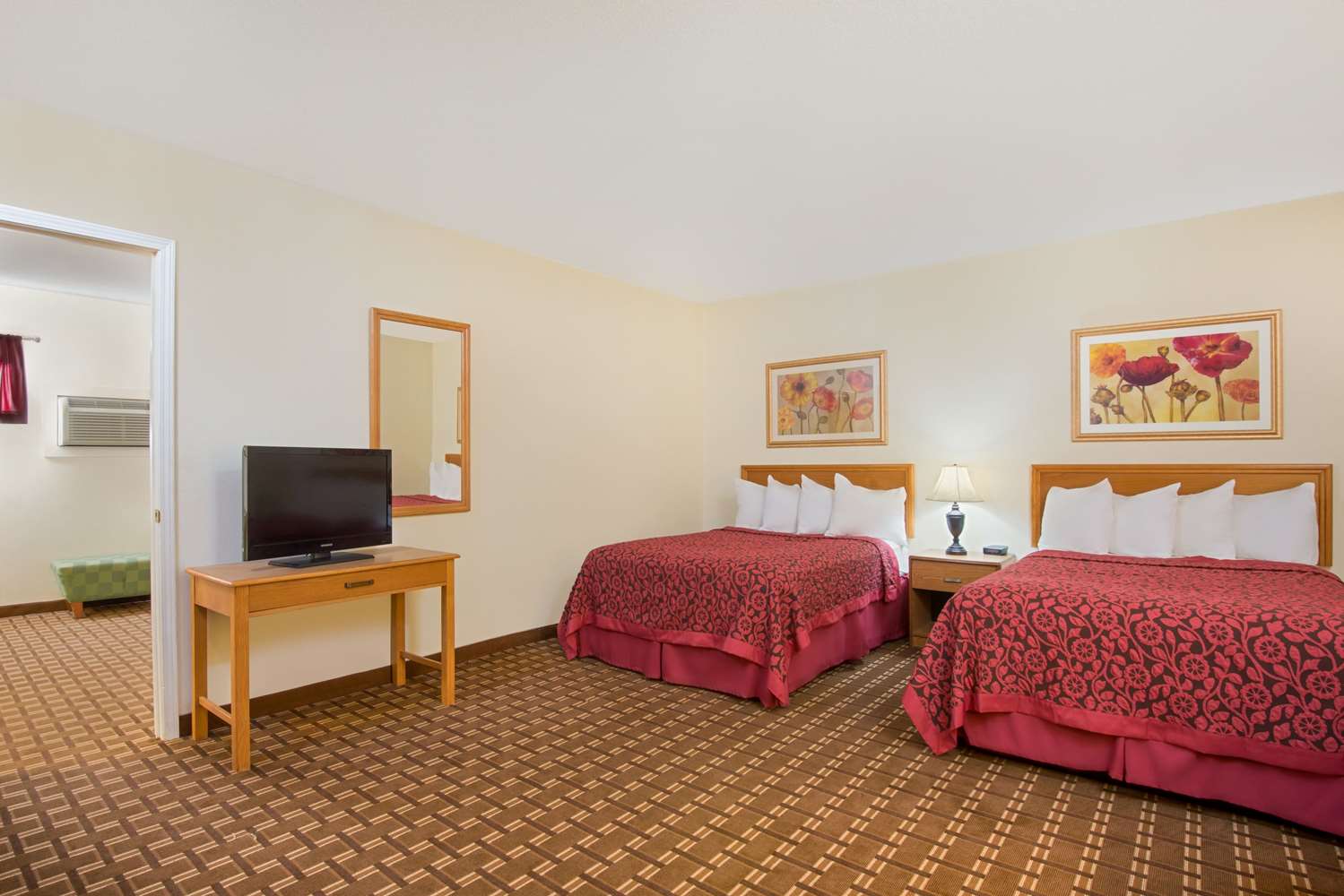 Studio6 Suites Fremont, OH 18/22