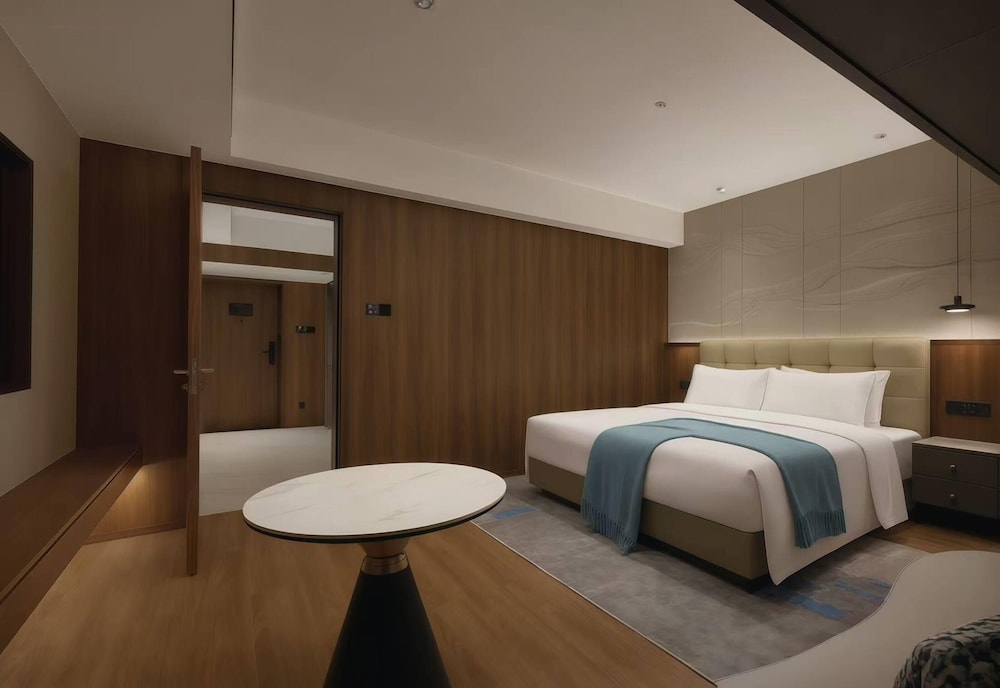 Days Inn by Wyndham Changsha Yuanda Road 8/20