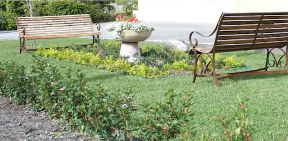 SureStay by Best Western The Clarence on Melville 25/29
