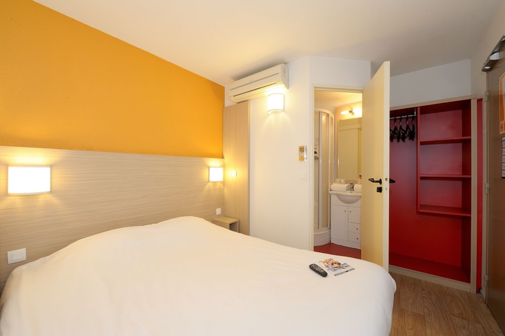 Hotel Kennedy Parc Des Expositions 16/57