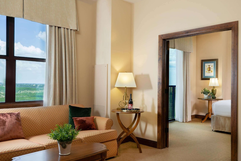 Hotel Granduca Austin 65/99