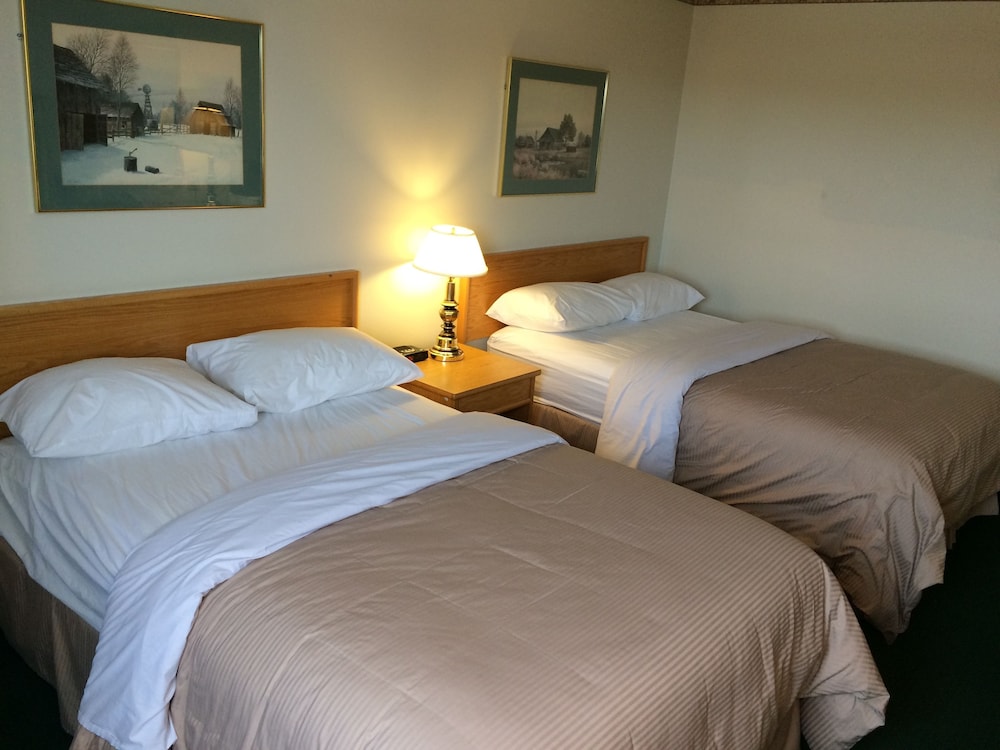 Colonial Inn 17/62