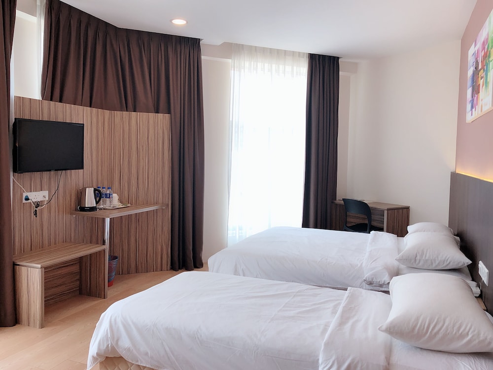 Tumike Hotel 15/58