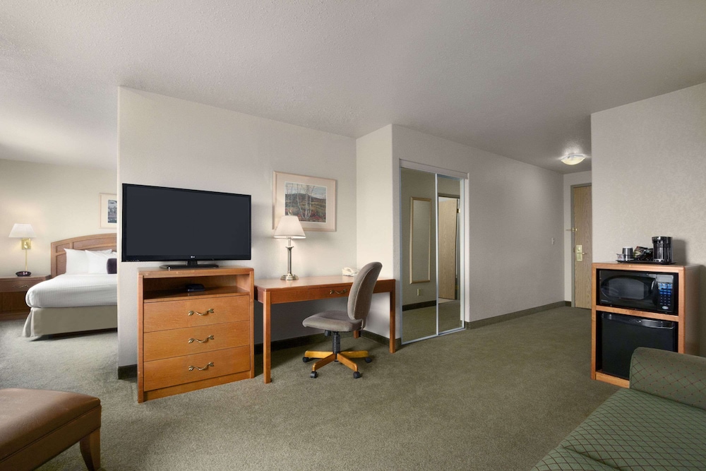 Days Inn Red Deer 26/28