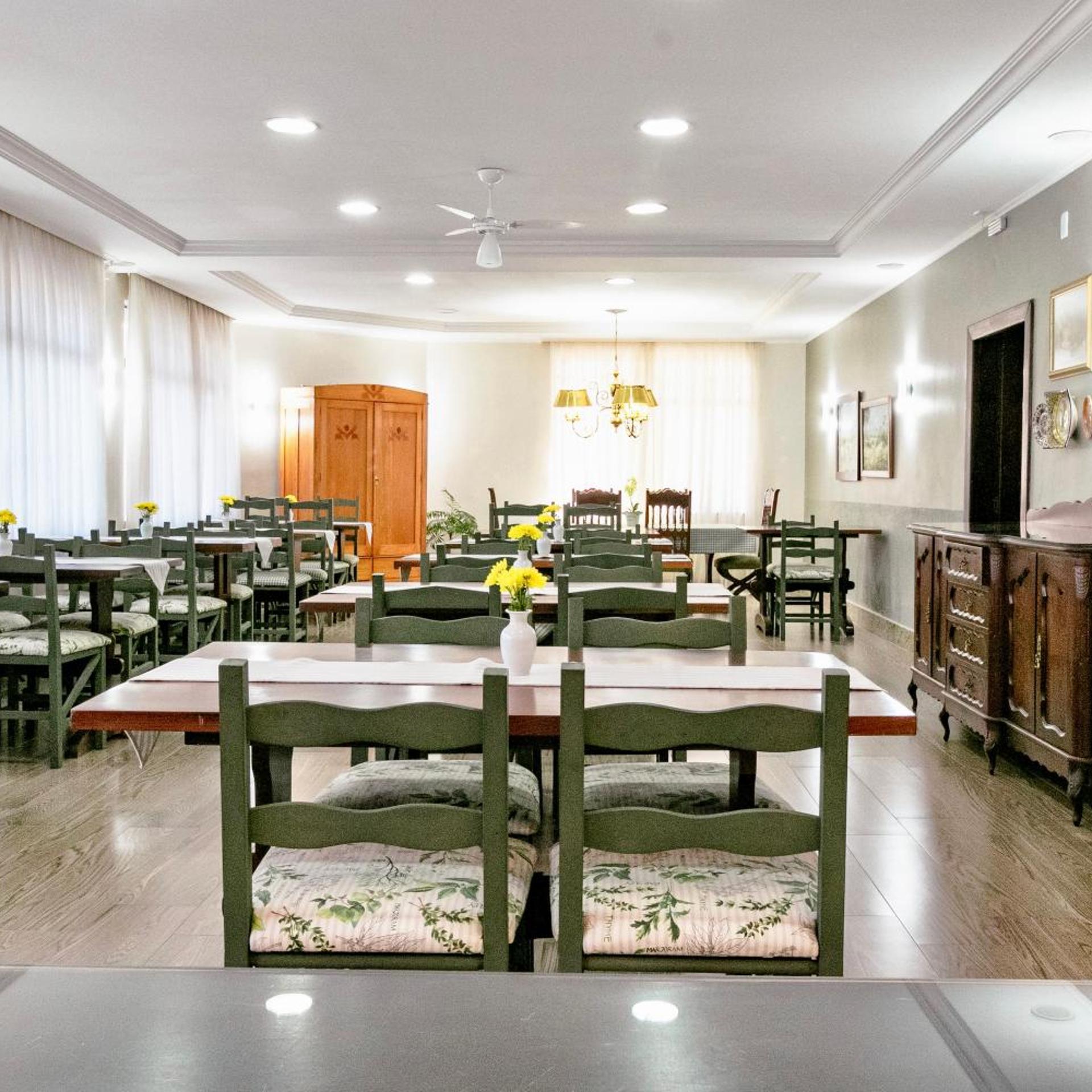 Hotel San Rafael 36/50