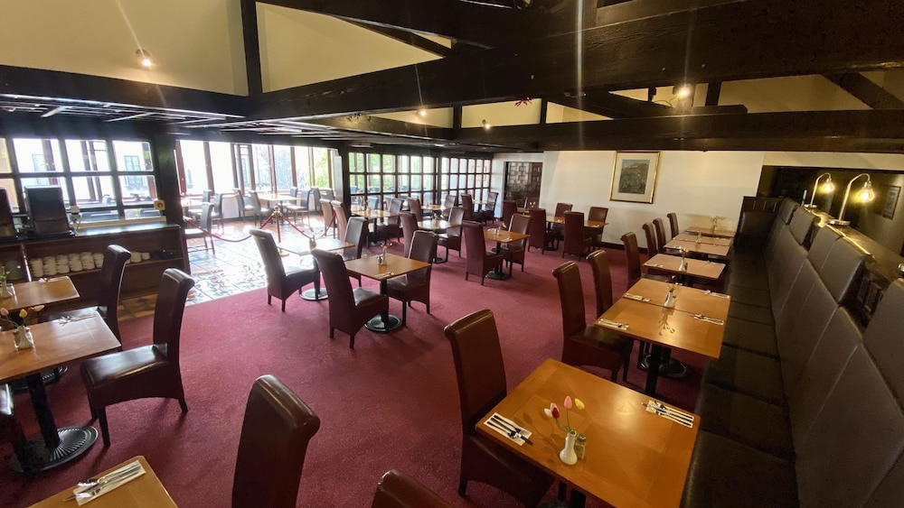 Europa Gatwick Hotel 32/50