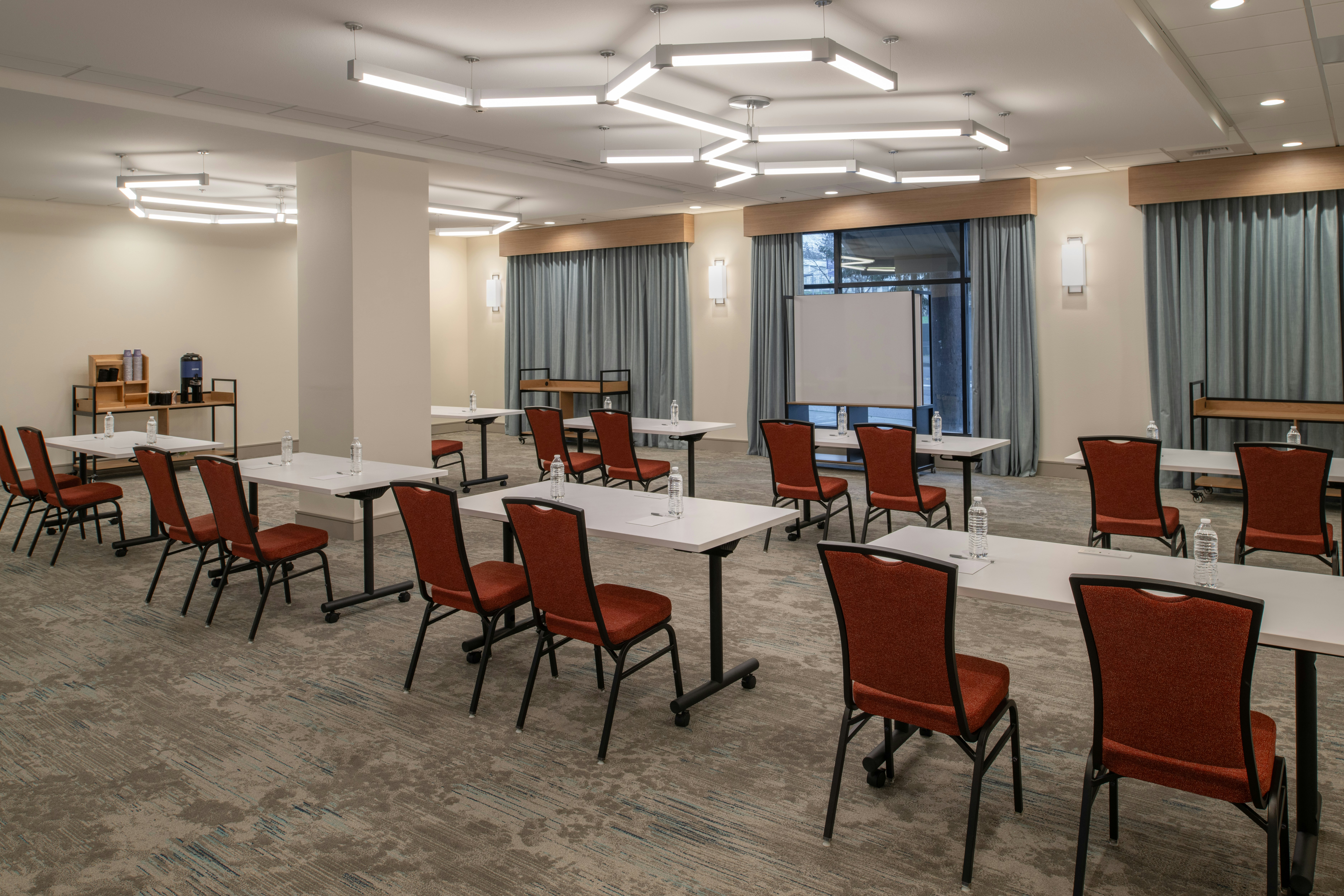 Hilton Garden Inn Tacoma Downtown 12/13