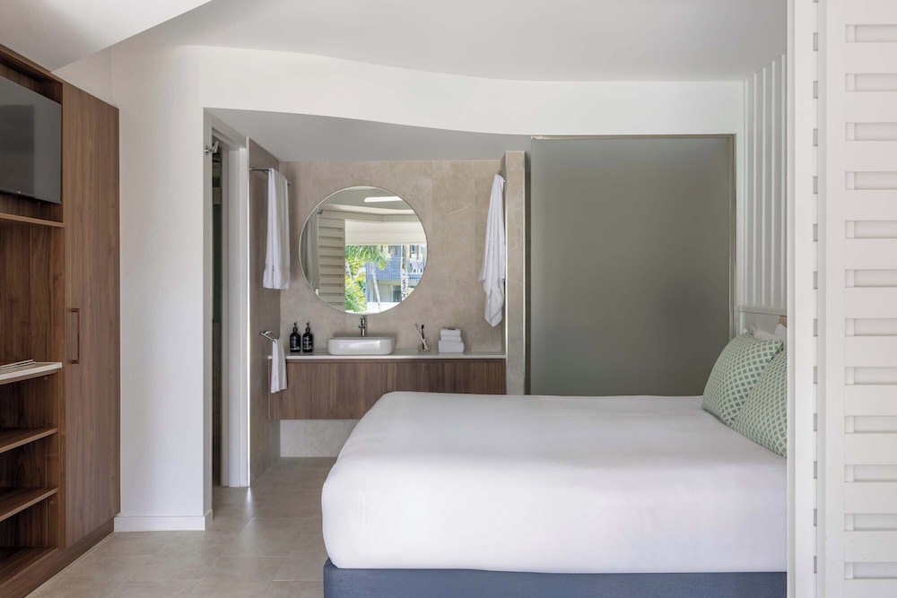 2 BEDROOMS, SUPERIOR, APARTMENT
