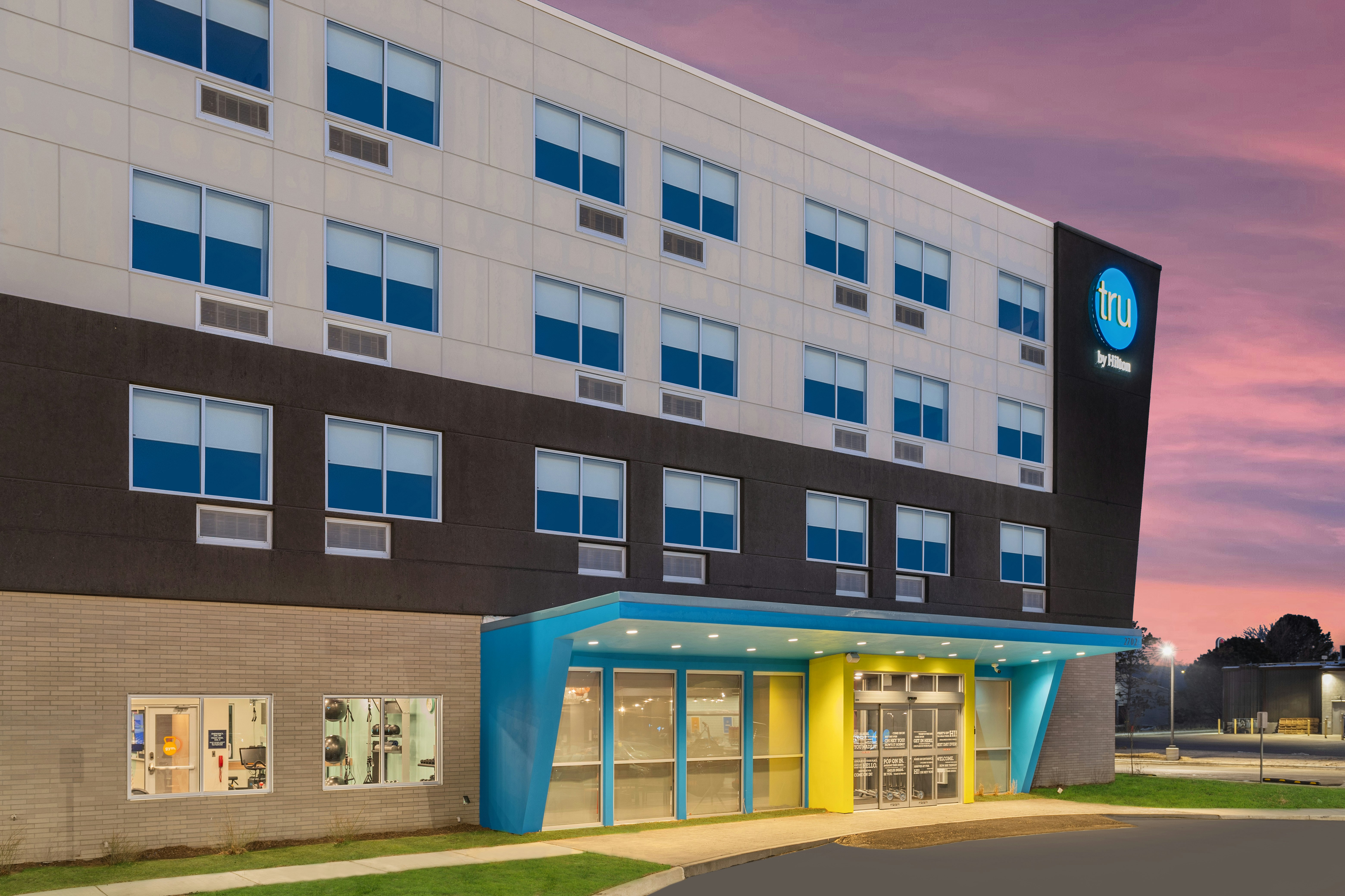 Tru by Hilton Janesville 4/28