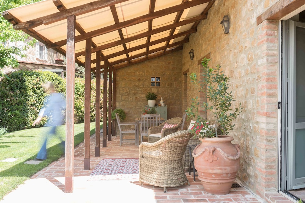 Tenuta Santo Pietro 29/50