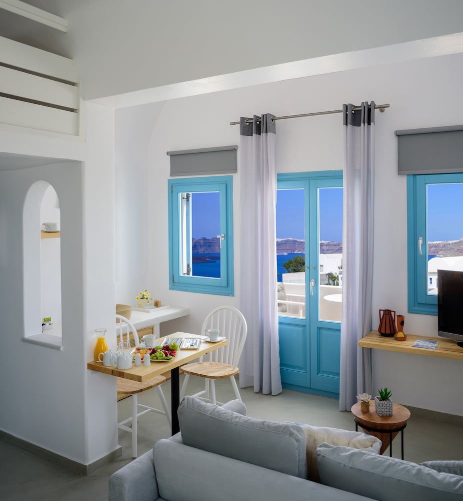 Kalestesia Suites 118/120