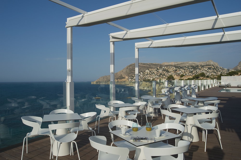 Bahia Calpe Hotel by Pierre and Vacances 58/69