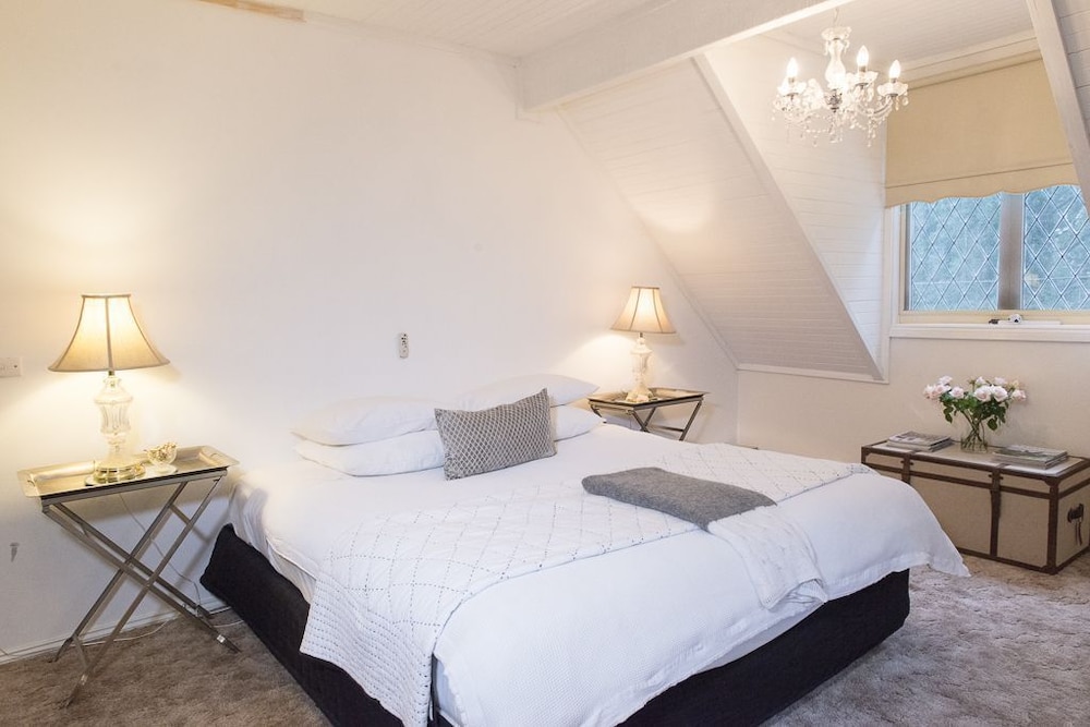 THE LOFT IN THE MILL BOUTIQUE ACCOMMODATION 18/55