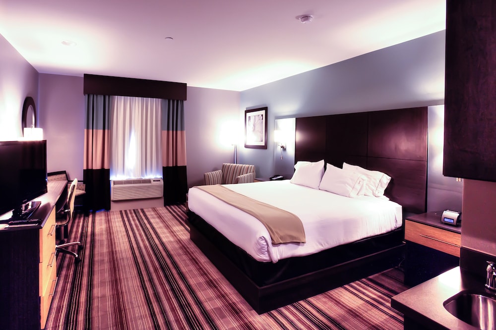 Holiday Inn Express Hotel Suites Amarillo West 21/71