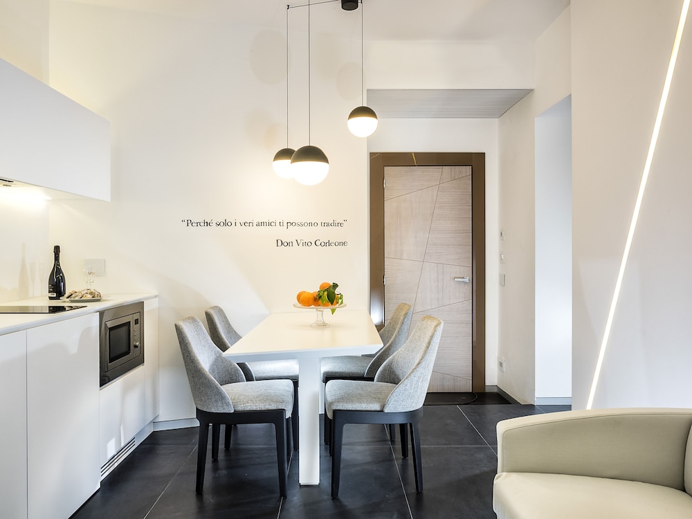 DUOMO SUITES & SPA 41/50