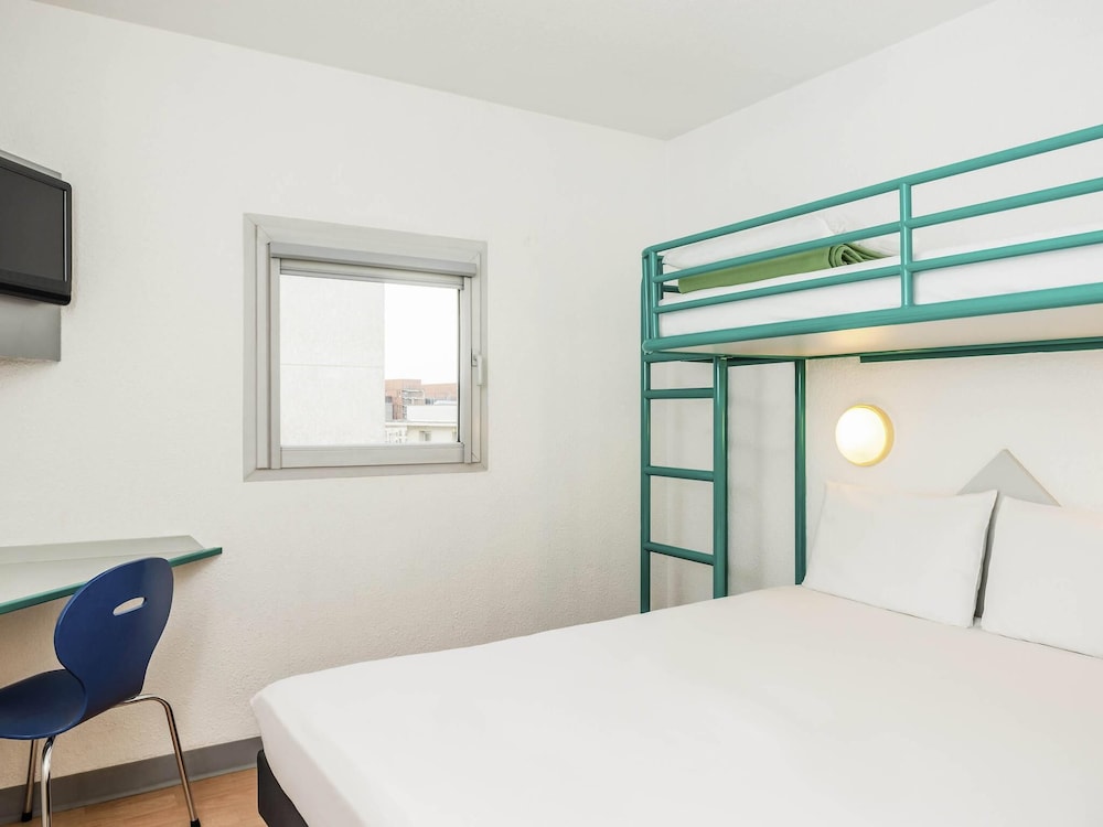 ibis budget Paris Porte d Italie Est 15/65
