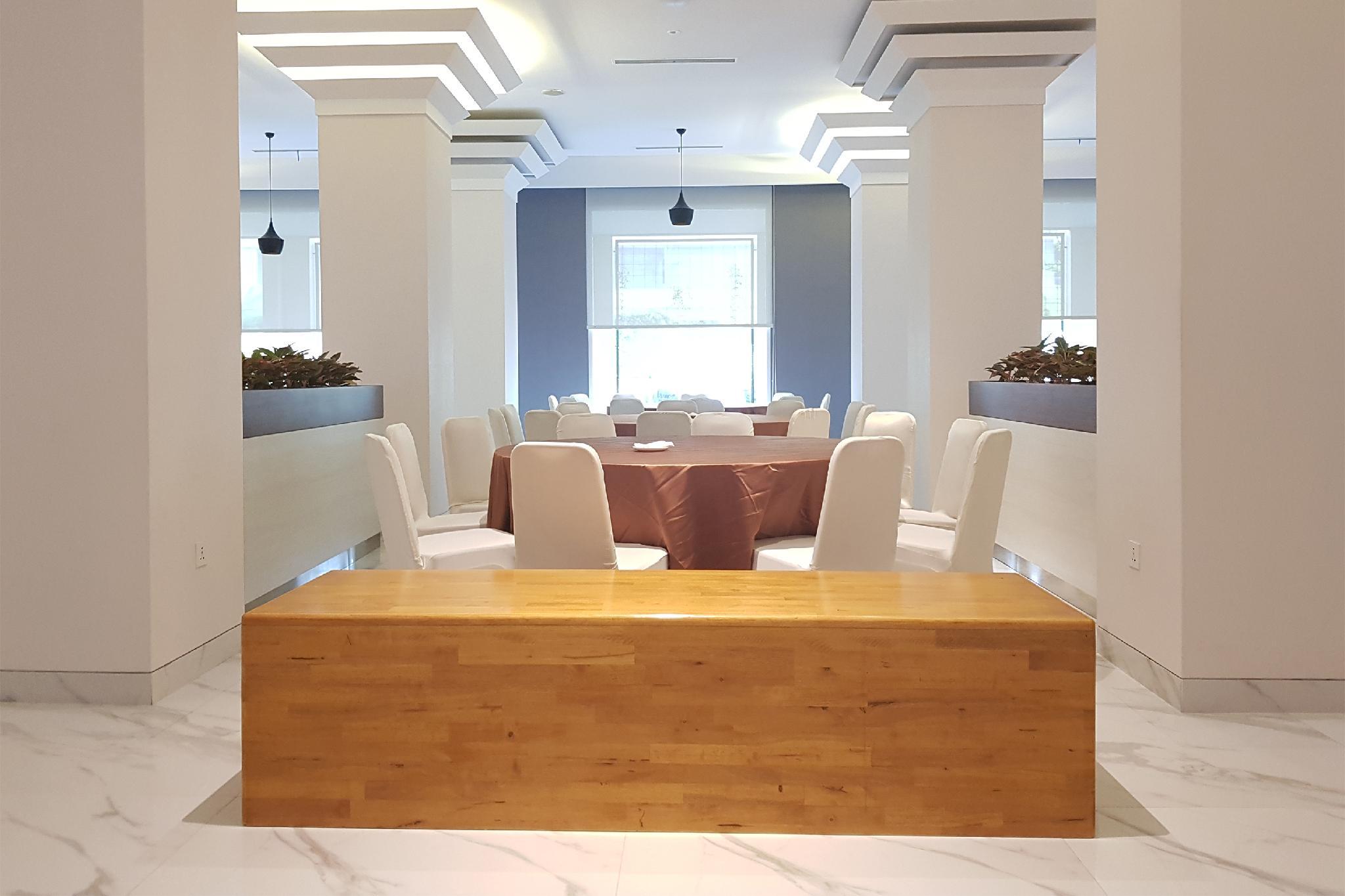 Travel Hub Hotel Kualanamu 23/25