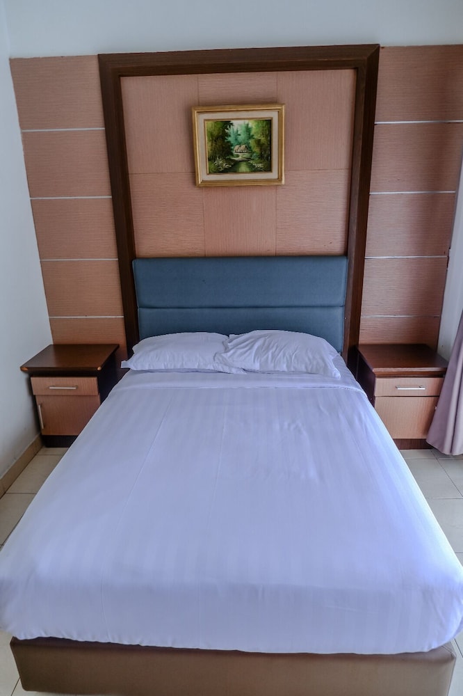 Hotel Hakmaz Taba Syariah Lubuk Linggau 24/49