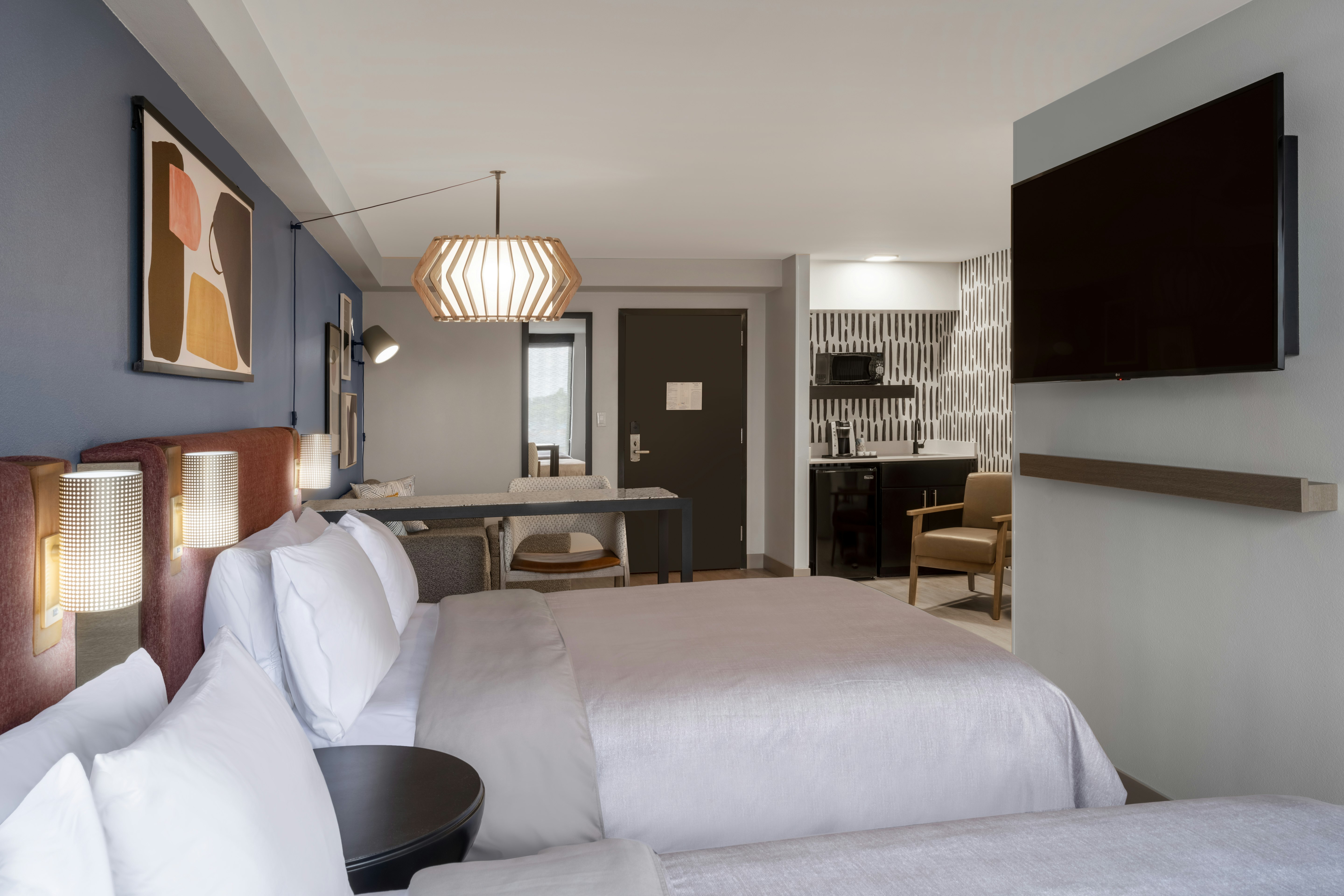 Atwell Suites Austin Airport, an IHG Hotel 28/72