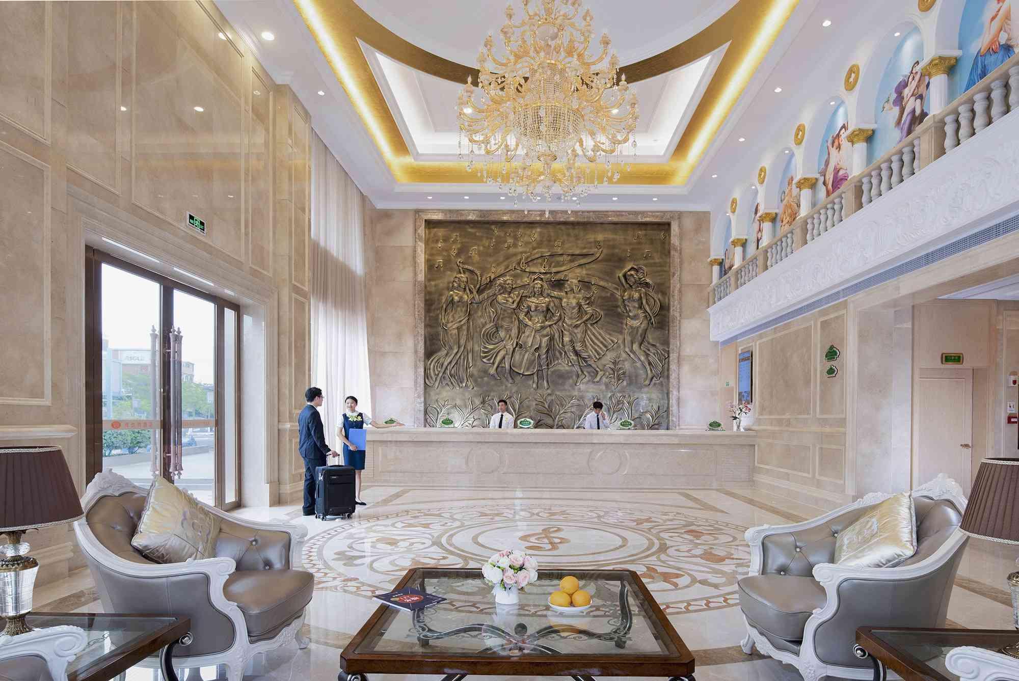 Vienna Hotel (Guangzhou Panyu Plaza) 14/58