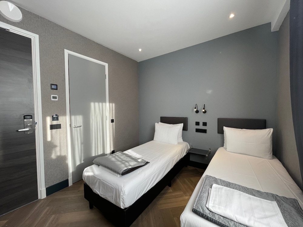 H3 Hotel Rotterdam City Center 15/38