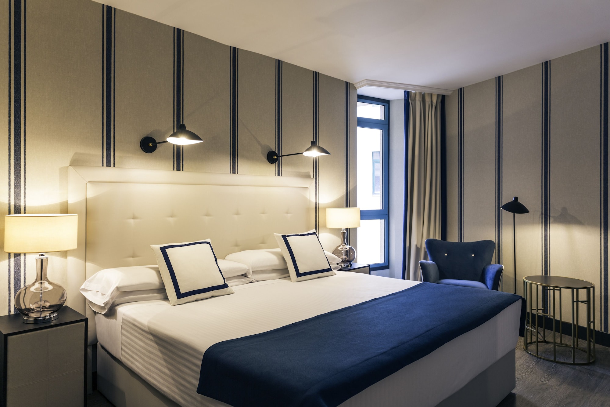 STANDARD, DOUBLE BED