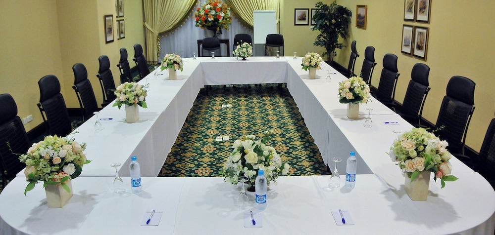 Habitat Hotel All Suites Al Khobar in AL KHOBAR