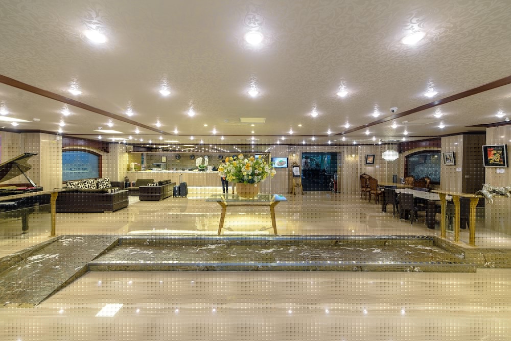 Chiayi King Hotel 6/65
